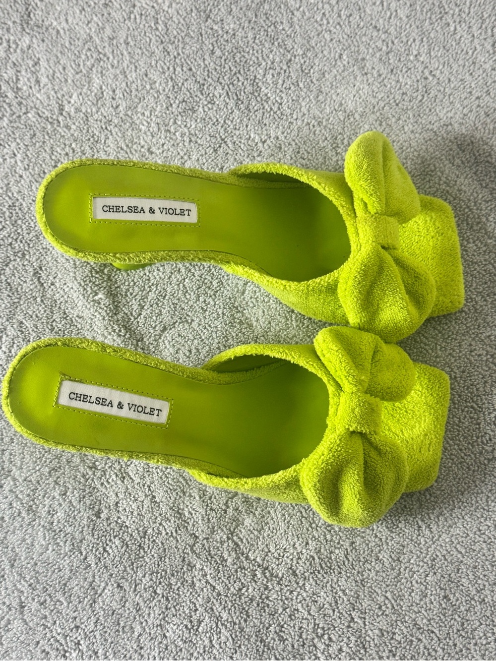 Chelsea & Violet Neon Lime Bow Slide Mules - Picture 2 of 4